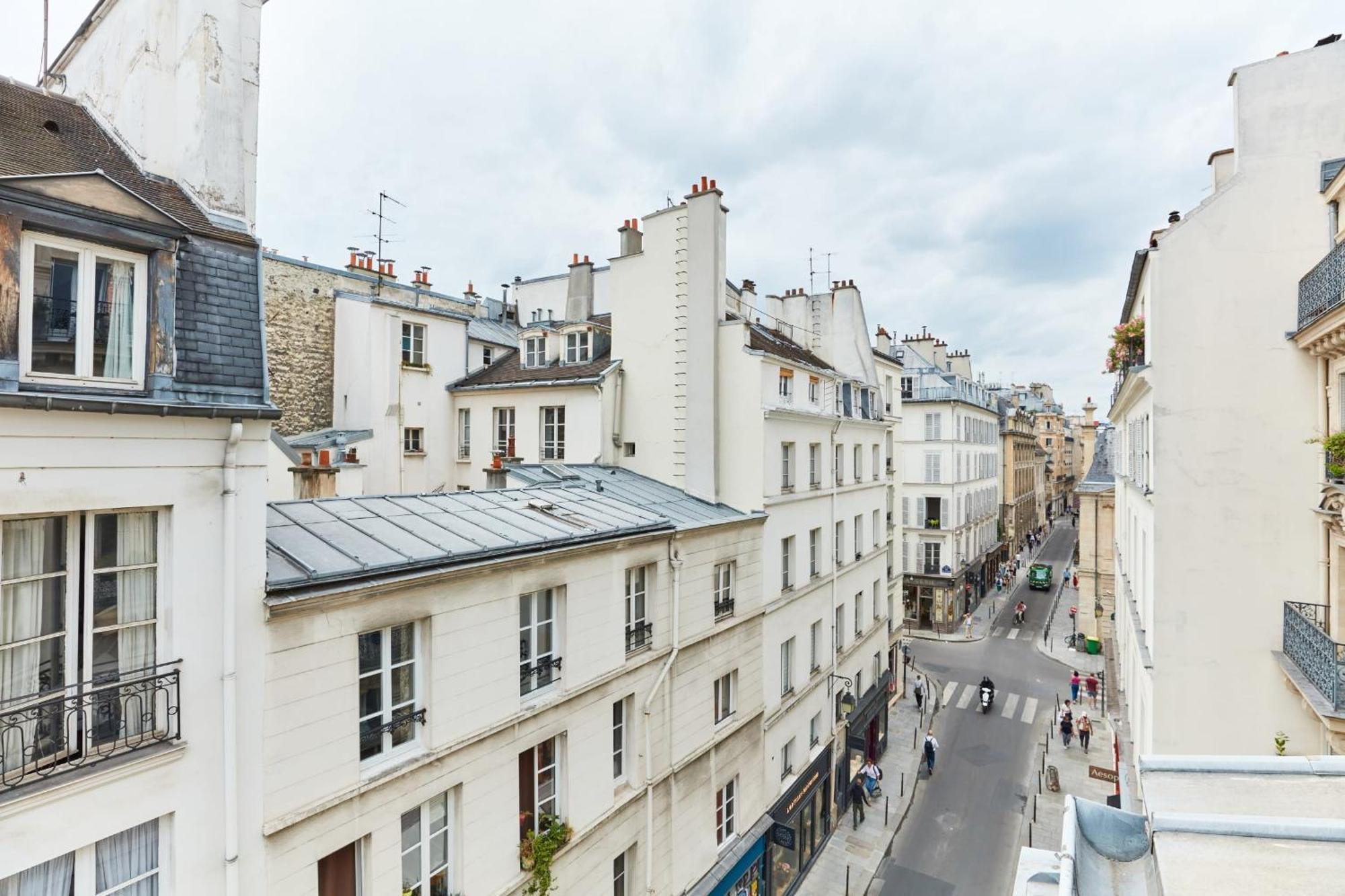 Place Des Vosges - 1Br With Balcony - Cityapartmentstay Παρίσι Εξωτερικό φωτογραφία